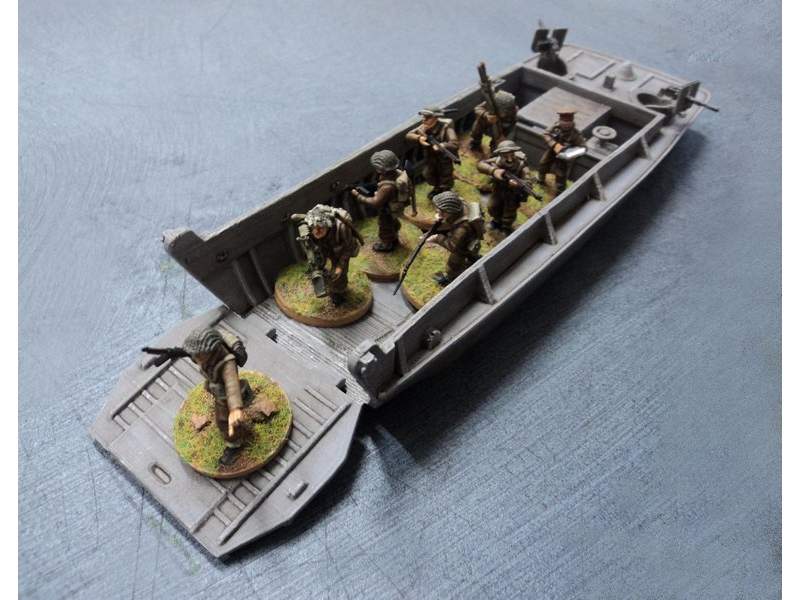 1:56 28mm WWII World War 2 Landing craft vehicle personnel LCVP or Higgins boat 
